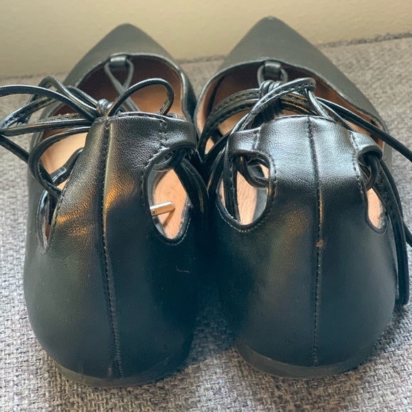 Steve Madden Lecrew Lace-up Flats - Picture 4 of 6